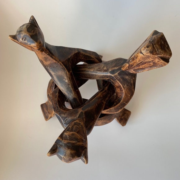 Vintage Wooden Interlocking Sculpture: Unity Trio, African, Hand Carved - Picture 4 of 9